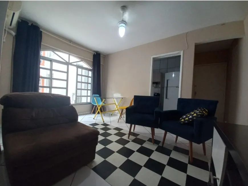 Foto 1 de Kitnet com 1 Quarto à venda, 36m² em Kobrasol, São José