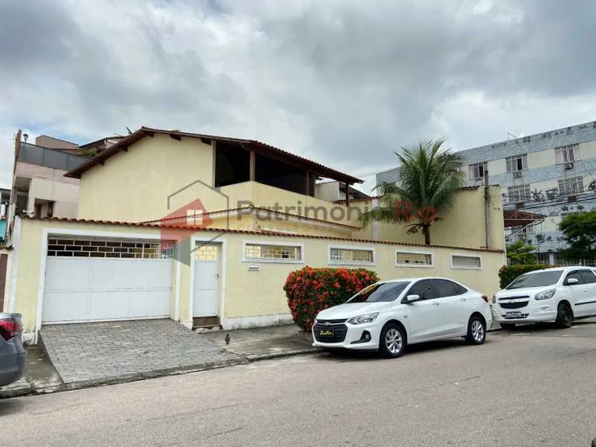 Foto 1 de Casa com 4 Quartos à venda, 269m² em Irajá, Rio de Janeiro