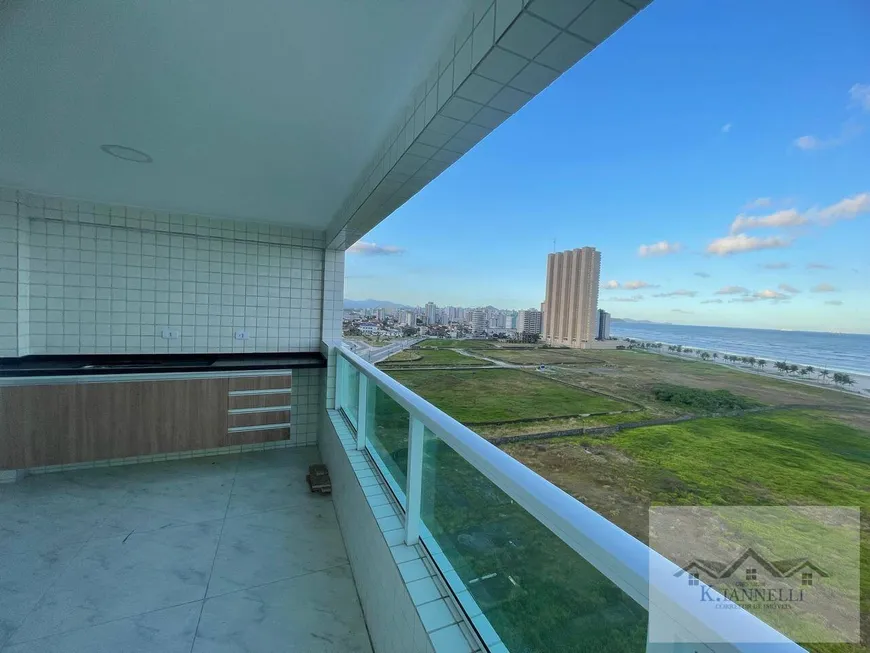 Foto 1 de Apartamento com 3 Quartos para alugar, 104m² em Balneário Maracanã, Praia Grande