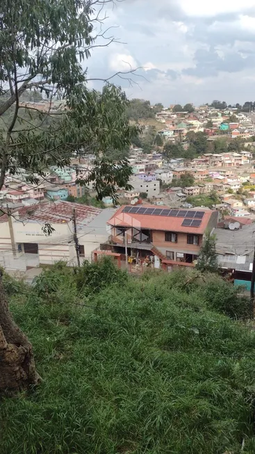 Foto 1 de Lote/Terreno à venda, 360m² em Planalto, Caxias do Sul