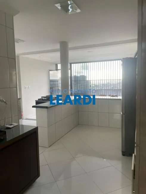 Foto 1 de Casa com 2 Quartos à venda, 120m² em Jardim Bom Sucesso, Carapicuíba