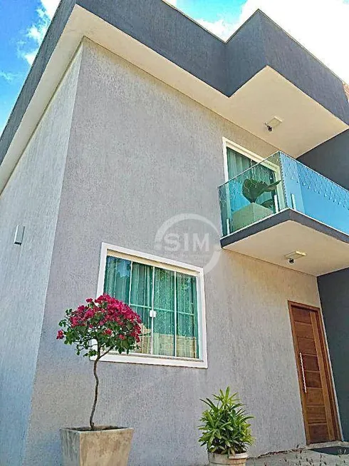Foto 1 de Casa com 2 Quartos à venda, 81m² em Ogiva, Cabo Frio