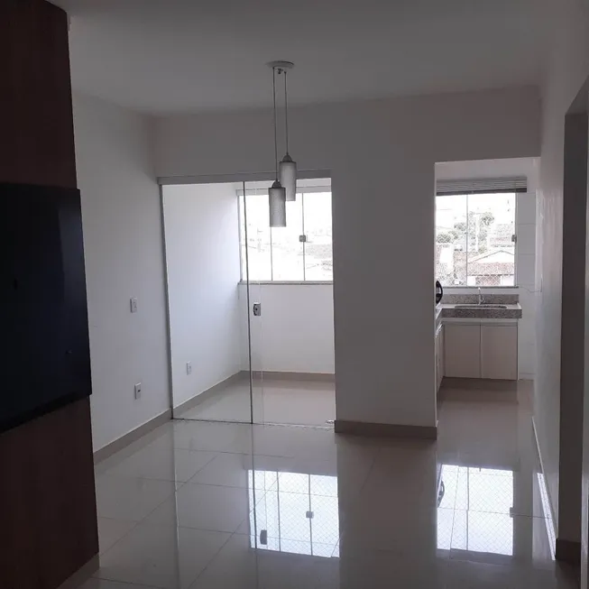 Foto 1 de Apartamento com 2 Quartos à venda, 58m² em Dona Zulmira, Uberlândia