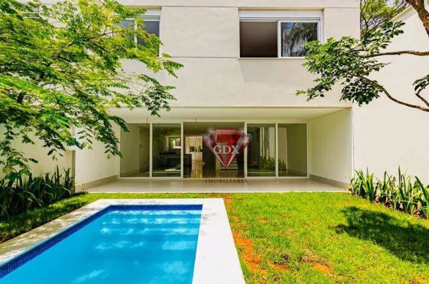 Foto 1 de Casa de Condomínio com 4 Quartos à venda, 420m² em Granja Julieta, São Paulo