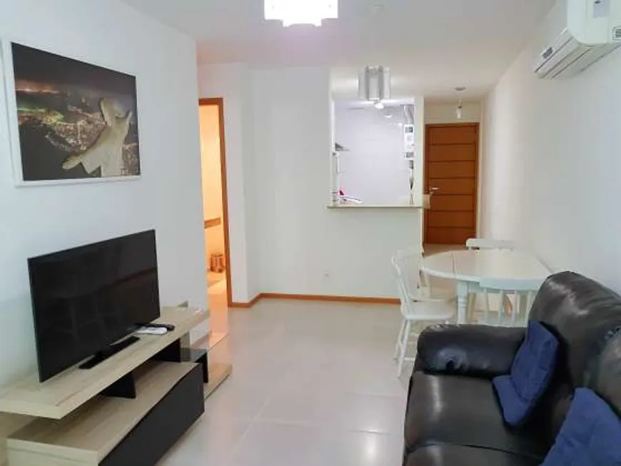 Foto 1 de Apartamento com 1 Quarto para alugar, 50m² em Icaraí, Niterói