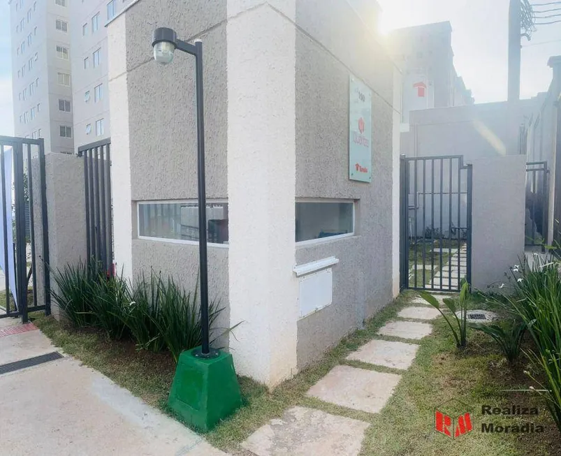 Foto 1 de Apartamento com 2 Quartos à venda, 41m² em Jardim do Lago, São Paulo