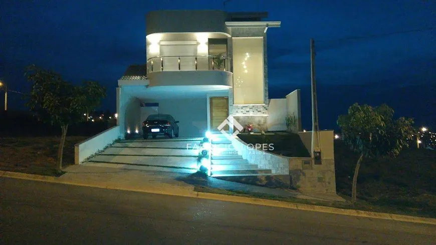 Foto 1 de Casa de Condomínio com 3 Quartos à venda, 220m² em Condomínio Residencial Fogaca, Jacareí