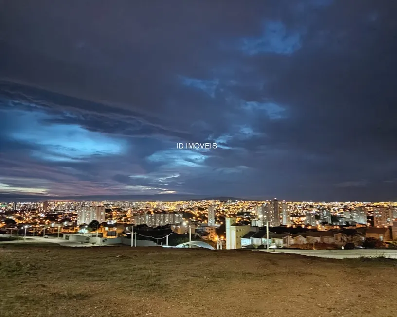 Foto 1 de Lote/Terreno à venda, 328m² em Jardim Vila São Domingos, Sorocaba