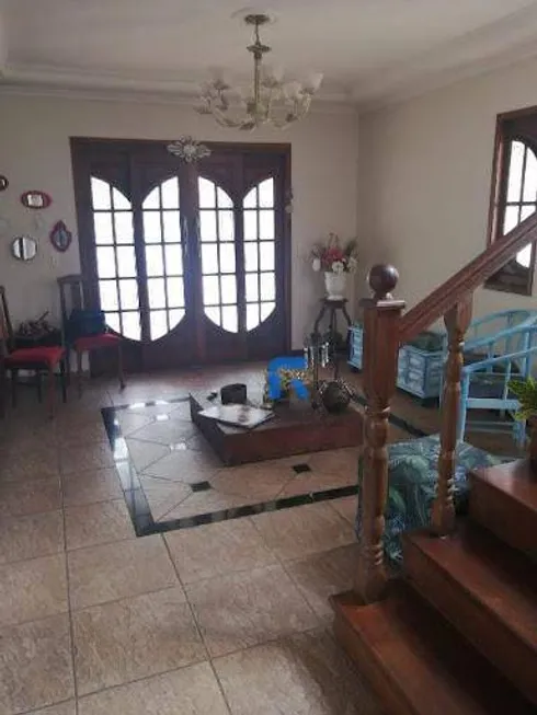 Foto 1 de Casa com 3 Quartos à venda, 301m² em Mirante das Agulhas, Resende