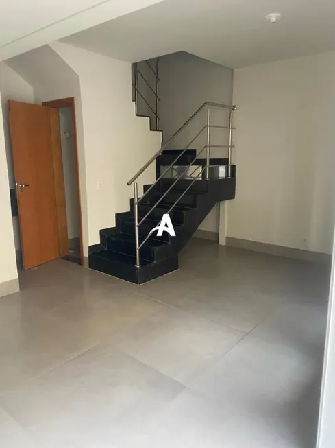 Foto 1 de Casa de Condomínio com 3 Quartos à venda, 95m² em Martins, Uberlândia