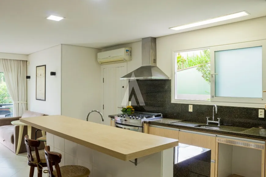 Foto 1 de Casa com 4 Quartos à venda, 210m² em Glória, Joinville