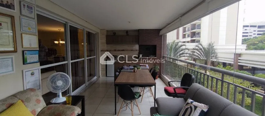 Foto 1 de Apartamento com 4 Quartos à venda, 168m² em Água Branca, São Paulo