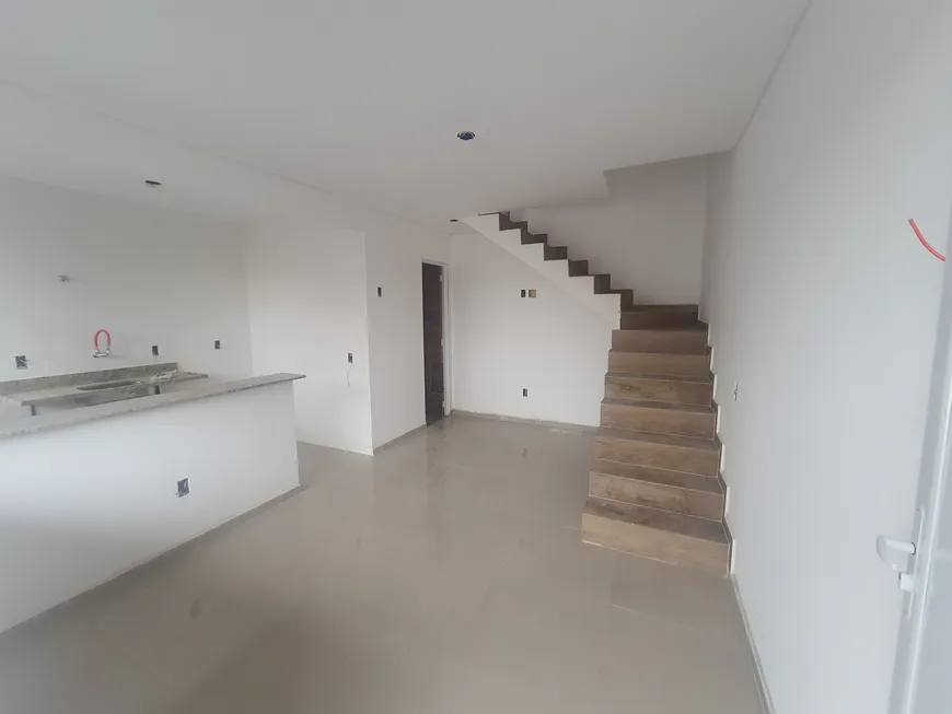 Foto 1 de Casa com 2 Quartos à venda, 69m² em Centro, Nilópolis