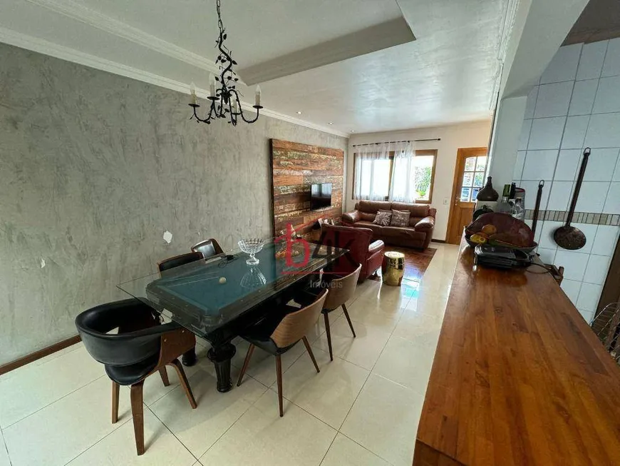 Foto 1 de Casa de Condomínio com 4 Quartos à venda, 200m² em Santo Amaro, São Paulo