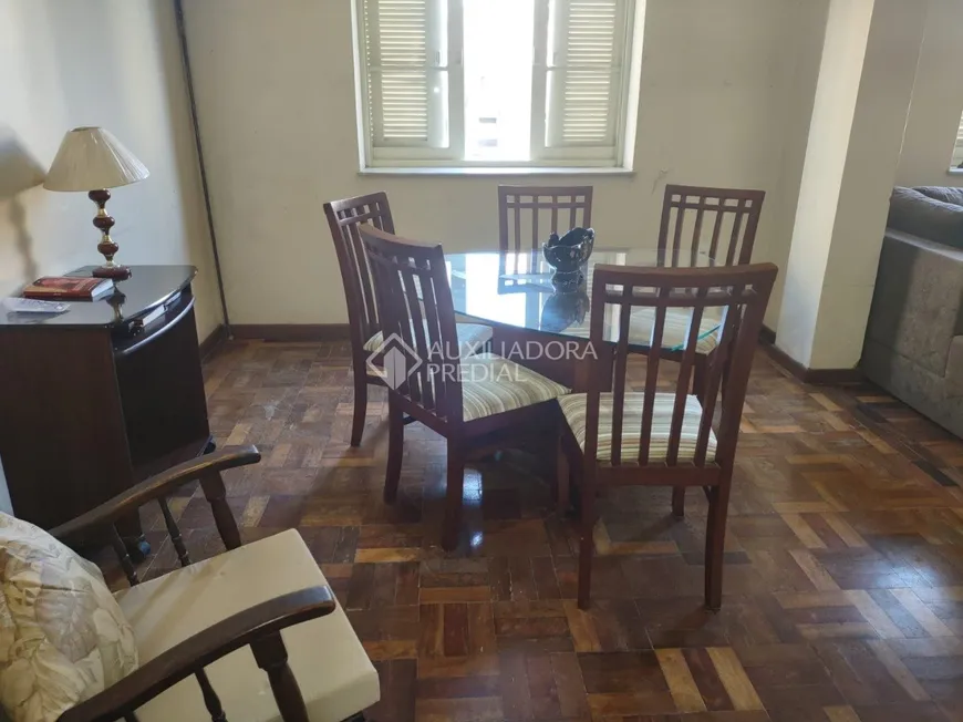 Foto 1 de Apartamento com 3 Quartos à venda, 110m² em Centro Histórico, Porto Alegre