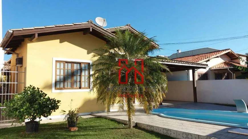 Foto 1 de Casa com 4 Quartos à venda, 160m² em Ingleses do Rio Vermelho, Florianópolis