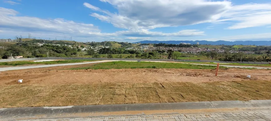 Foto 1 de Lote/Terreno à venda, 300m² em Vila Oliveira, Mogi das Cruzes