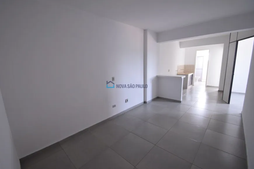 Foto 1 de Apartamento com 2 Quartos para alugar, 65m² em Vila do Encontro, São Paulo