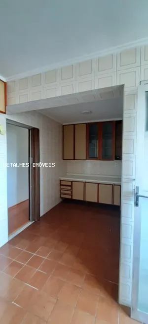 Foto 1 de Apartamento com 3 Quartos para alugar, 82m² em Jardim São Dimas, São José dos Campos