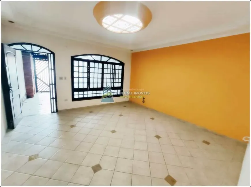 Foto 1 de Sobrado com 3 Quartos à venda, 148m² em Cidade Ocian, Praia Grande