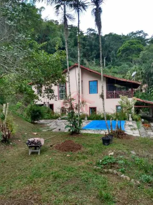 Foto 1 de Casa com 4 Quartos à venda, 200m² em Muriqui, Niterói