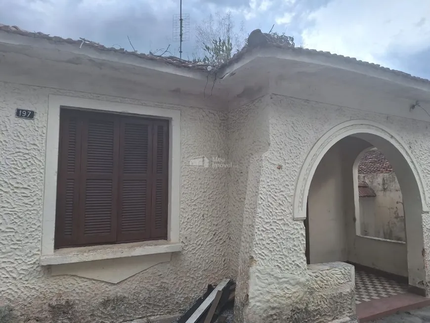 Foto 1 de Casa com 2 Quartos à venda, 200m² em Vila Maria, São José dos Campos