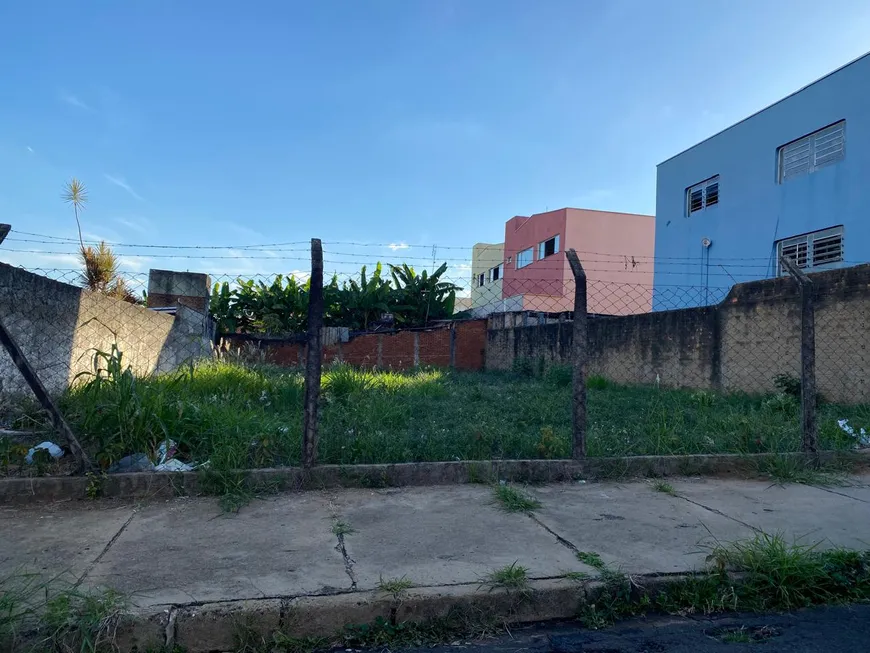 Foto 1 de Lote/Terreno à venda, 392m² em Loteamento Sao Jeronimo, Mogi Mirim