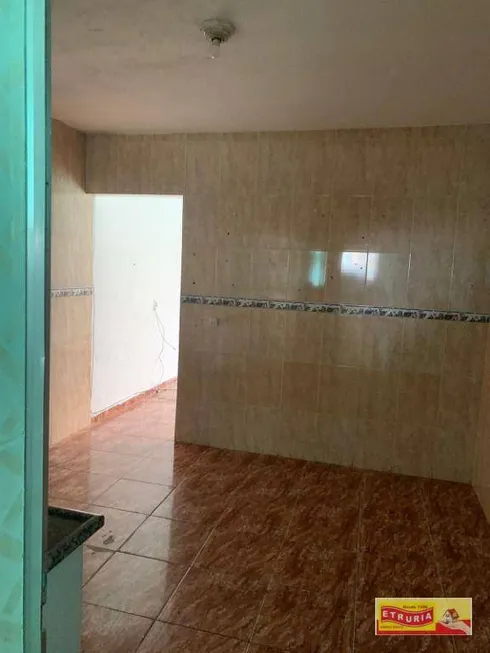 Foto 1 de Casa com 2 Quartos à venda, 200m² em Cidade Satélite Santa Bárbara, São Paulo