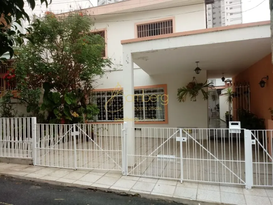 Foto 1 de Casa com 3 Quartos à venda, 191m² em Jardim das Acacias, São Paulo