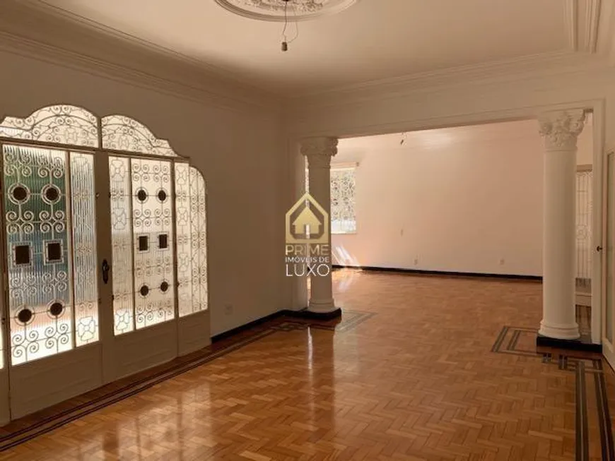 Foto 1 de Casa com 4 Quartos à venda, 424m² em Lourdes, Belo Horizonte