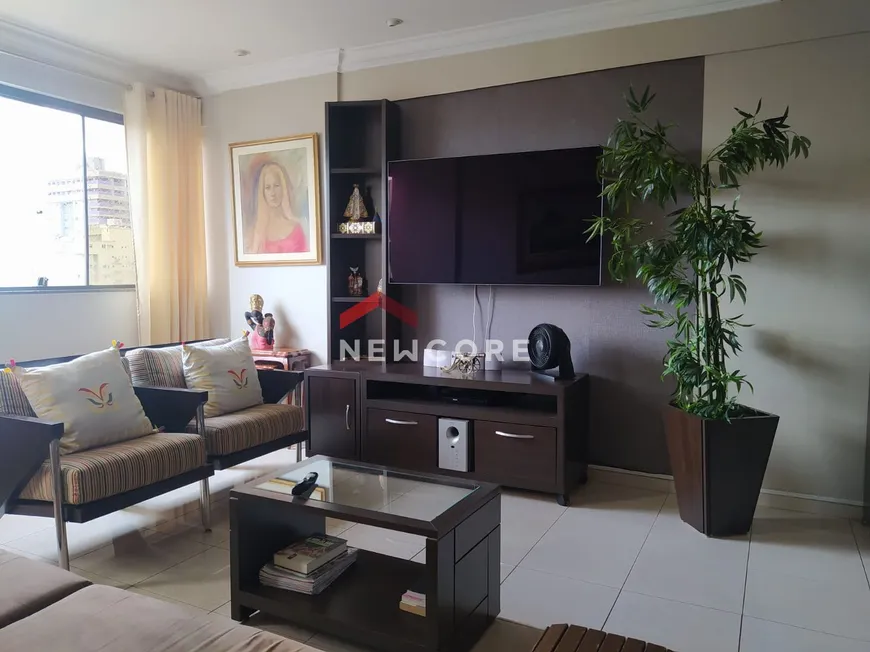 Foto 1 de Apartamento com 4 Quartos à venda, 110m² em Setor Bueno, Goiânia