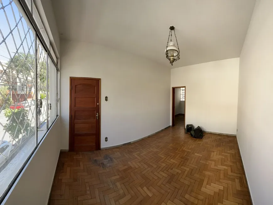 Foto 1 de Apartamento com 3 Quartos à venda, 120m² em Santa Efigênia, Belo Horizonte