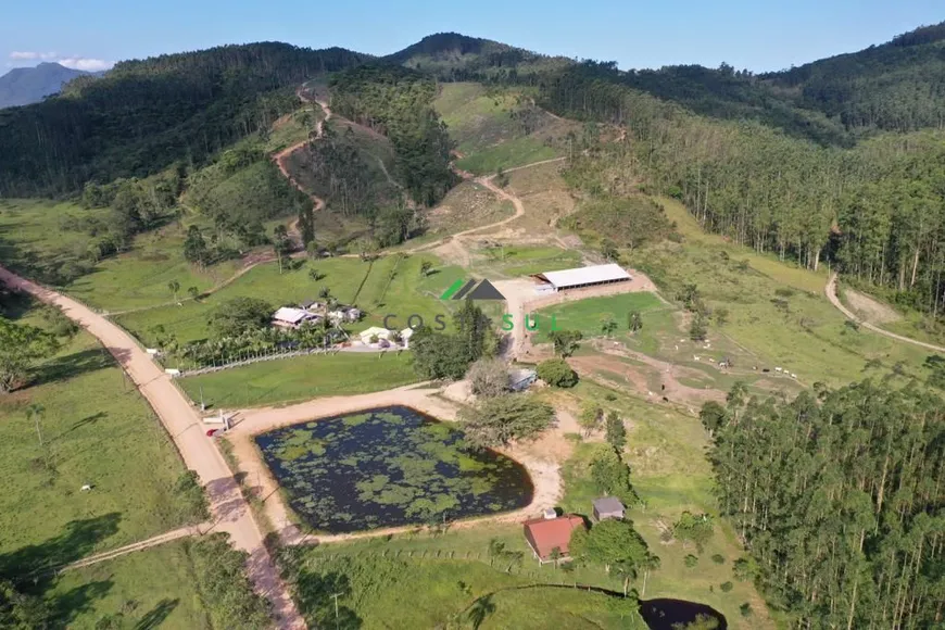 Foto 1 de Fazenda/Sítio com 2 Quartos à venda, 1000m² em Rio D Una, Imaruí