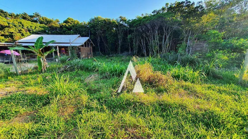 Foto 1 de Lote/Terreno à venda, 420m² em , Garopaba