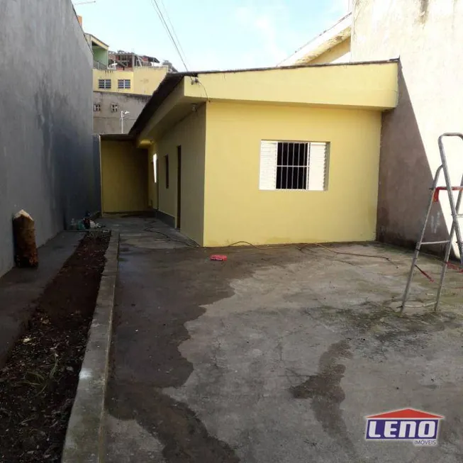 Foto 1 de Casa com 1 Quarto para alugar, 60m² em Jardim Danfer, São Paulo