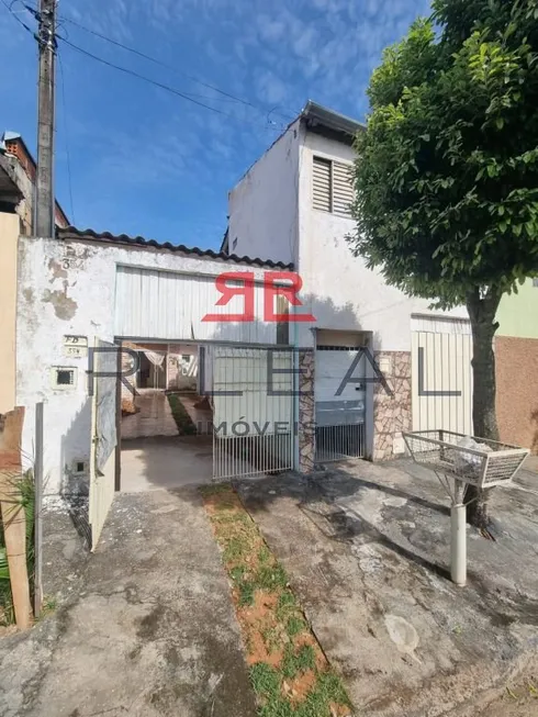 Foto 1 de Casa com 2 Quartos à venda, 135m² em Vila Industrial, Bauru