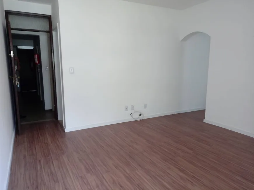 Foto 1 de Apartamento com 2 Quartos para alugar, 64m² em Chame-Chame, Salvador