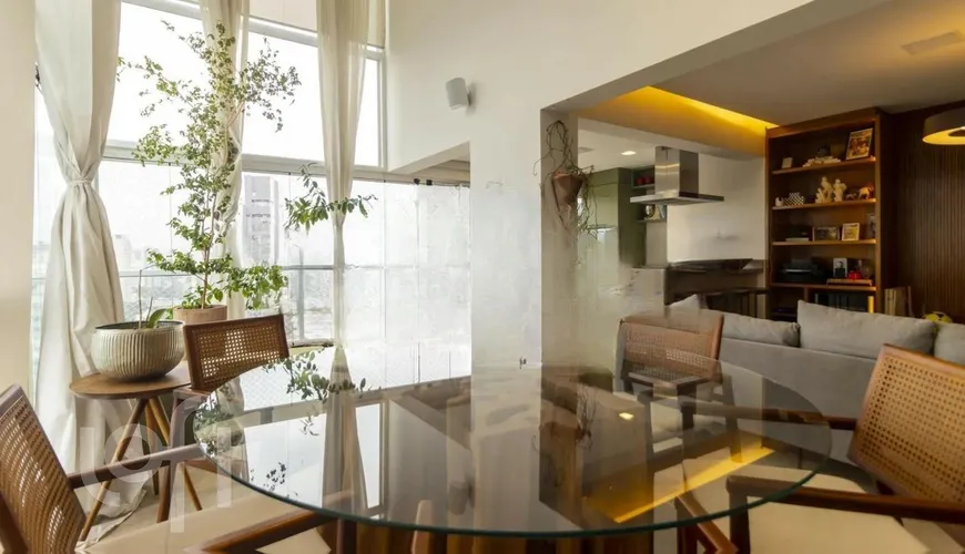 Foto 1 de Apartamento com 2 Quartos à venda, 136m² em Brooklin, São Paulo