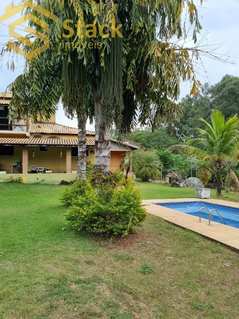 Foto 1 de Fazenda/Sítio com 3 Quartos à venda, 250m² em Jardim do Ribeirao I, Itupeva