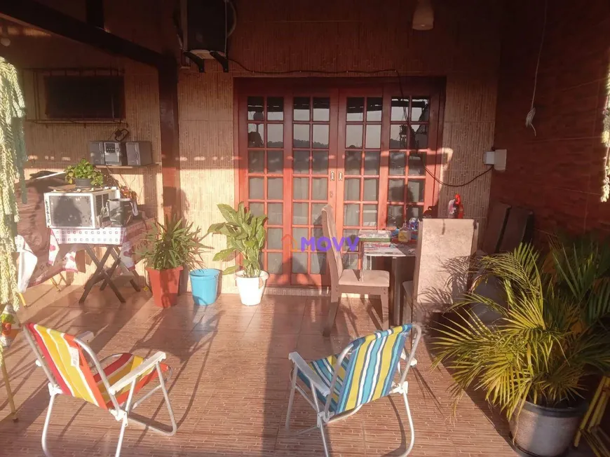 Foto 1 de Casa de Condomínio com 3 Quartos à venda, 130m² em Trindade, São Gonçalo