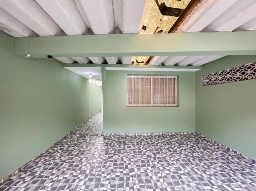 Foto 1 de Casa com 2 Quartos à venda, 100m² em Jaguaré, São Paulo