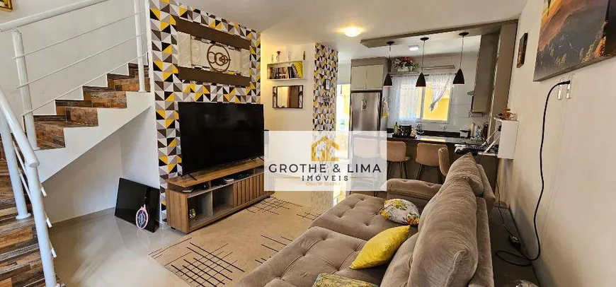 Foto 1 de Casa de Condomínio com 2 Quartos à venda, 70m² em Loteamento Vila Romana, Jacareí