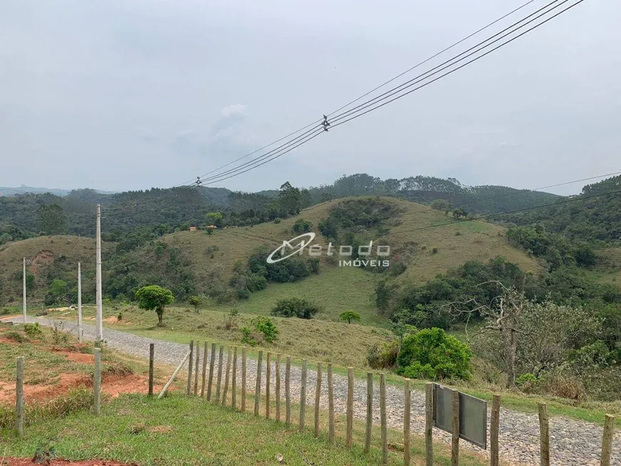 Foto 1 de Lote/Terreno à venda, 1725m² em Itaoca, Guararema