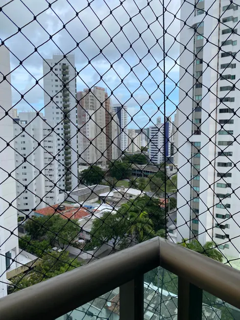 Foto 1 de Apartamento com 2 Quartos para alugar, 65m² em Boa Viagem, Recife