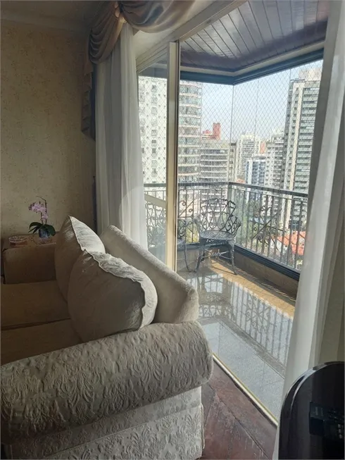 Foto 1 de Apartamento com 4 Quartos à venda, 160m² em Chácara Klabin, São Paulo