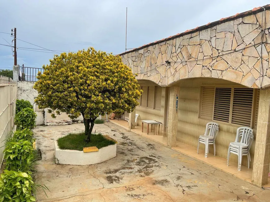 Foto 1 de Casa com 4 Quartos à venda, 100m² em Sobradinho, Brasília