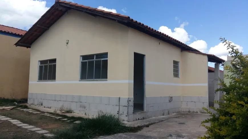 Foto 1 de Casa com 2 Quartos à venda, 65m² em Santa Cecília, Esmeraldas