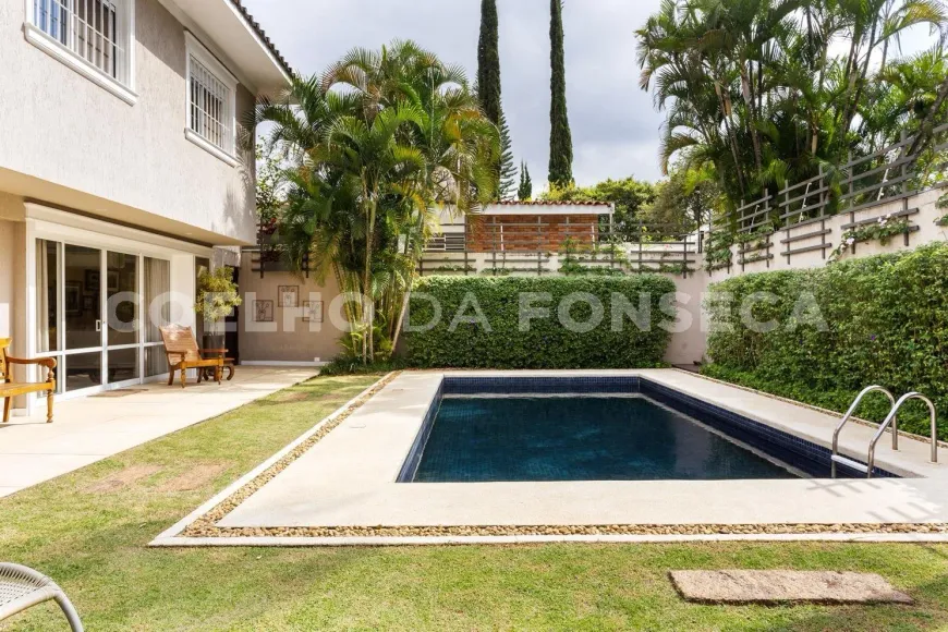 Foto 1 de Casa com 4 Quartos à venda, 515m² em Alto de Pinheiros, São Paulo
