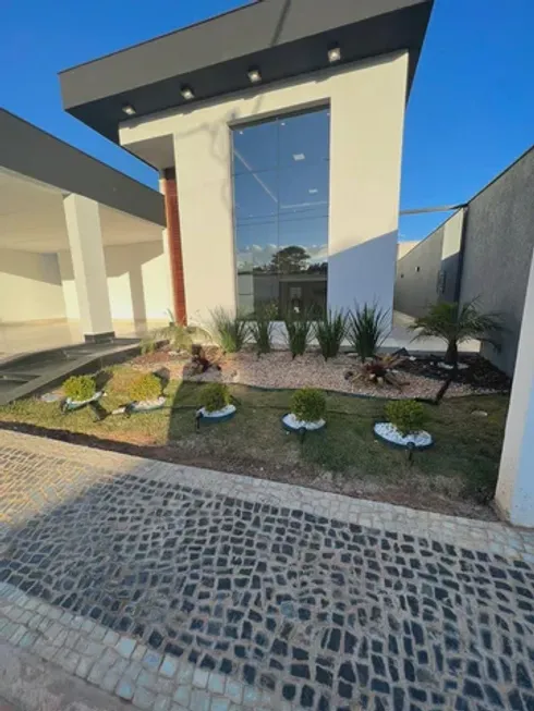 Foto 1 de Casa de Condomínio com 3 Quartos à venda, 300m² em Ponte Alta Norte, Brasília