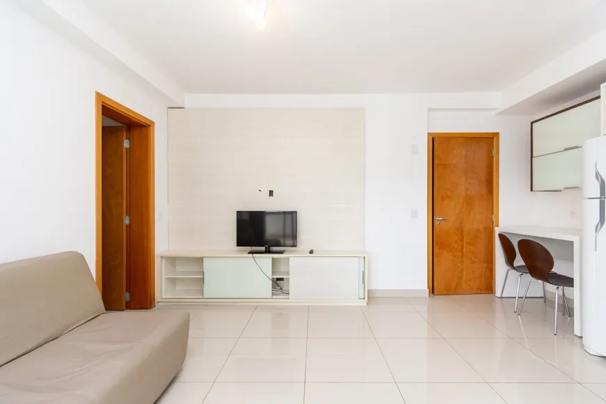 Foto 1 de Apartamento com 1 Quarto à venda, 56m² em Setor Oeste, Goiânia